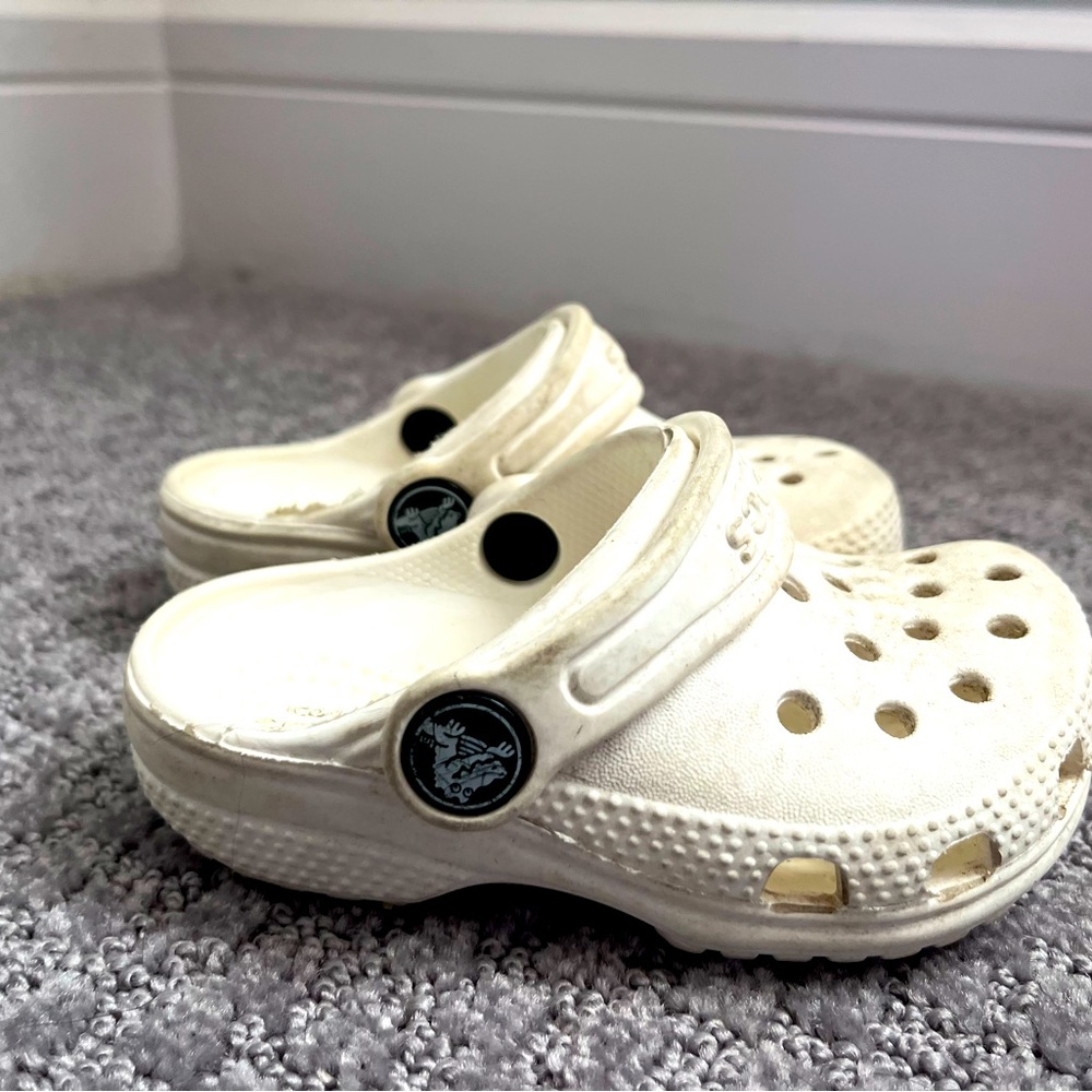 White toddler crocs